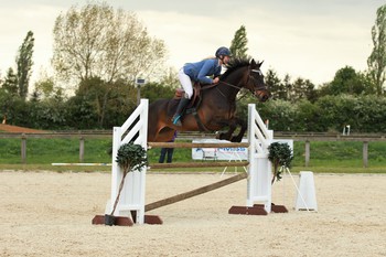 Ashlea Silk-Jones produces a win in the Nupafeed Supplements Senior Discovery Second Round at Quainton Stud